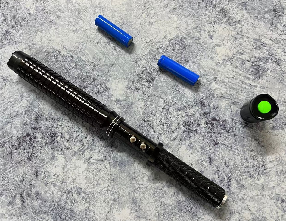 黑鹰X10高压电棍