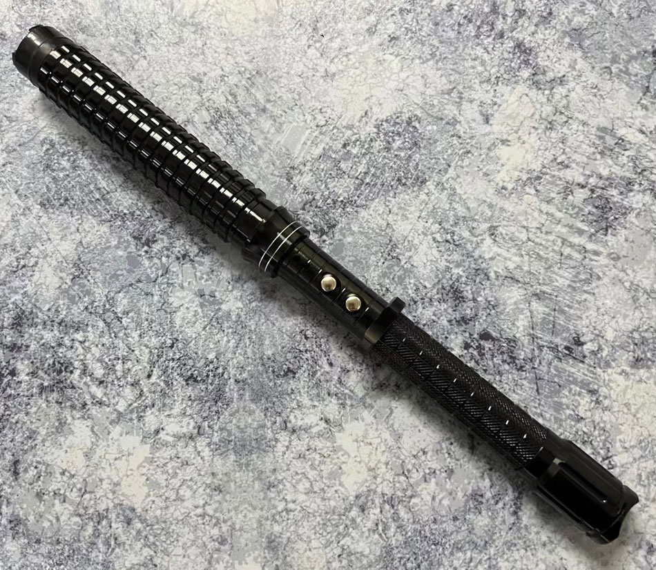 黑鹰X10高压电棍